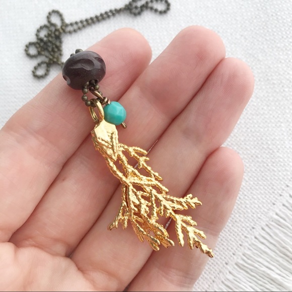 Real ARBORVITAE Leaf Handmade Gold Dipped Boho Necklace NWT - Picture 2 of 4